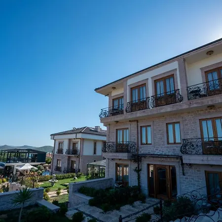 Cunda Baradiel Ayvalı