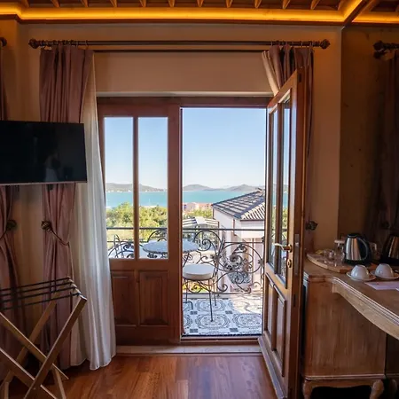 Cunda Baradiel Hotel Ayvalı