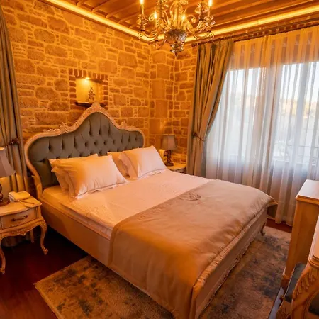 Hotel Cunda Baradiel
