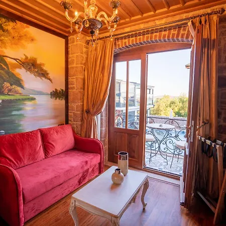 Cunda Baradiel * Ayvalı