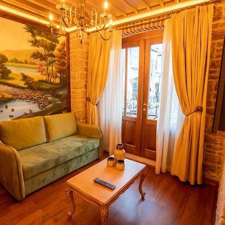 Hotel Cunda Baradiel *