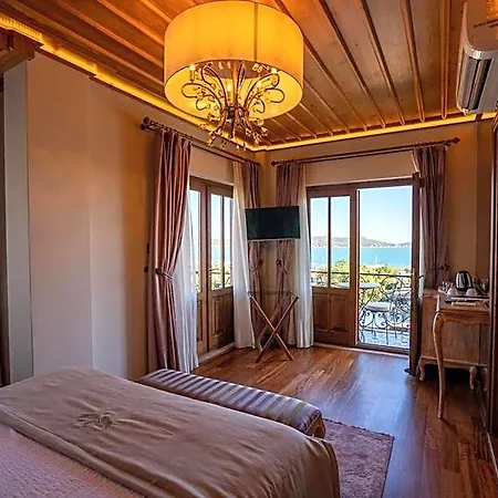 Hotel Cunda Baradiel *