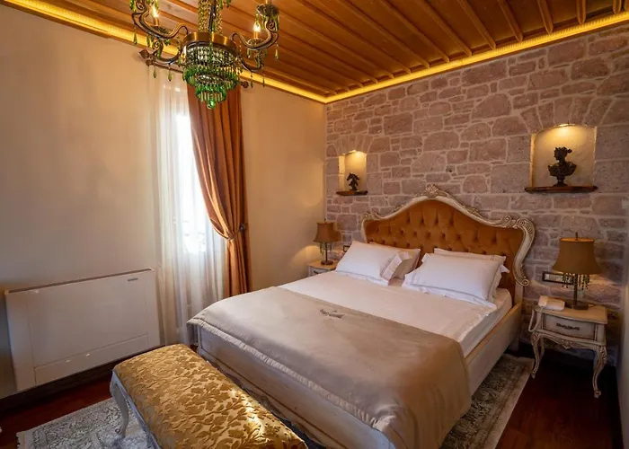 Hotell Cunda Baradiel