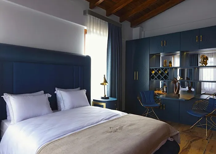 Hotell Cunda Baradiel *